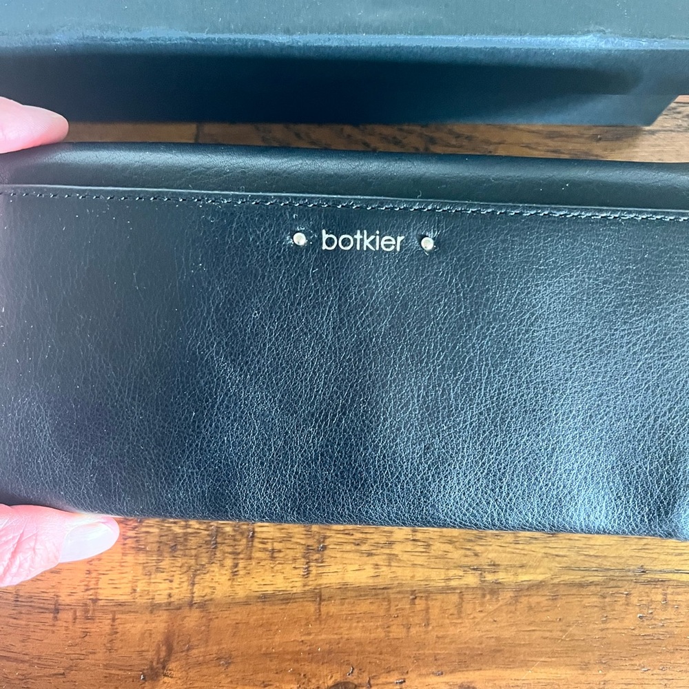 Botkier wallet - Picture 3 of 3